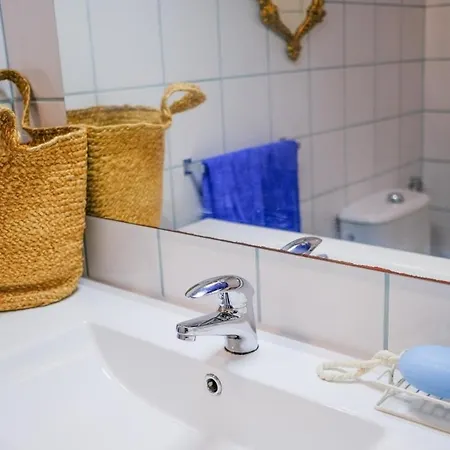 Bicaense Aparments - Blue *