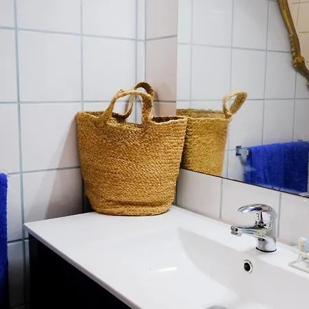 Bicaense Aparments - Blue *